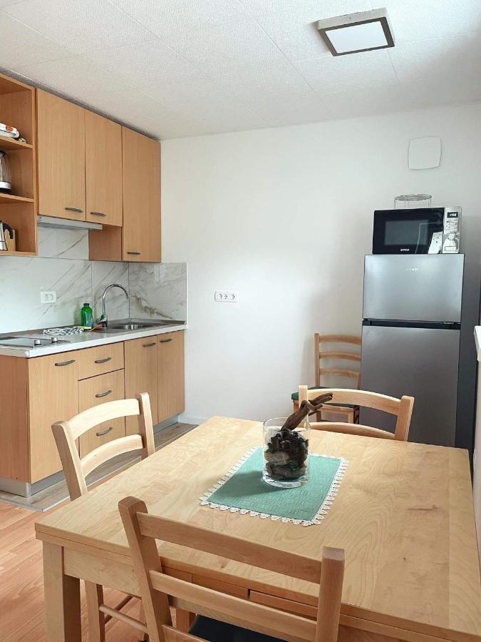 Apartma Kati โบเว็ก ภายนอก รูปภาพ